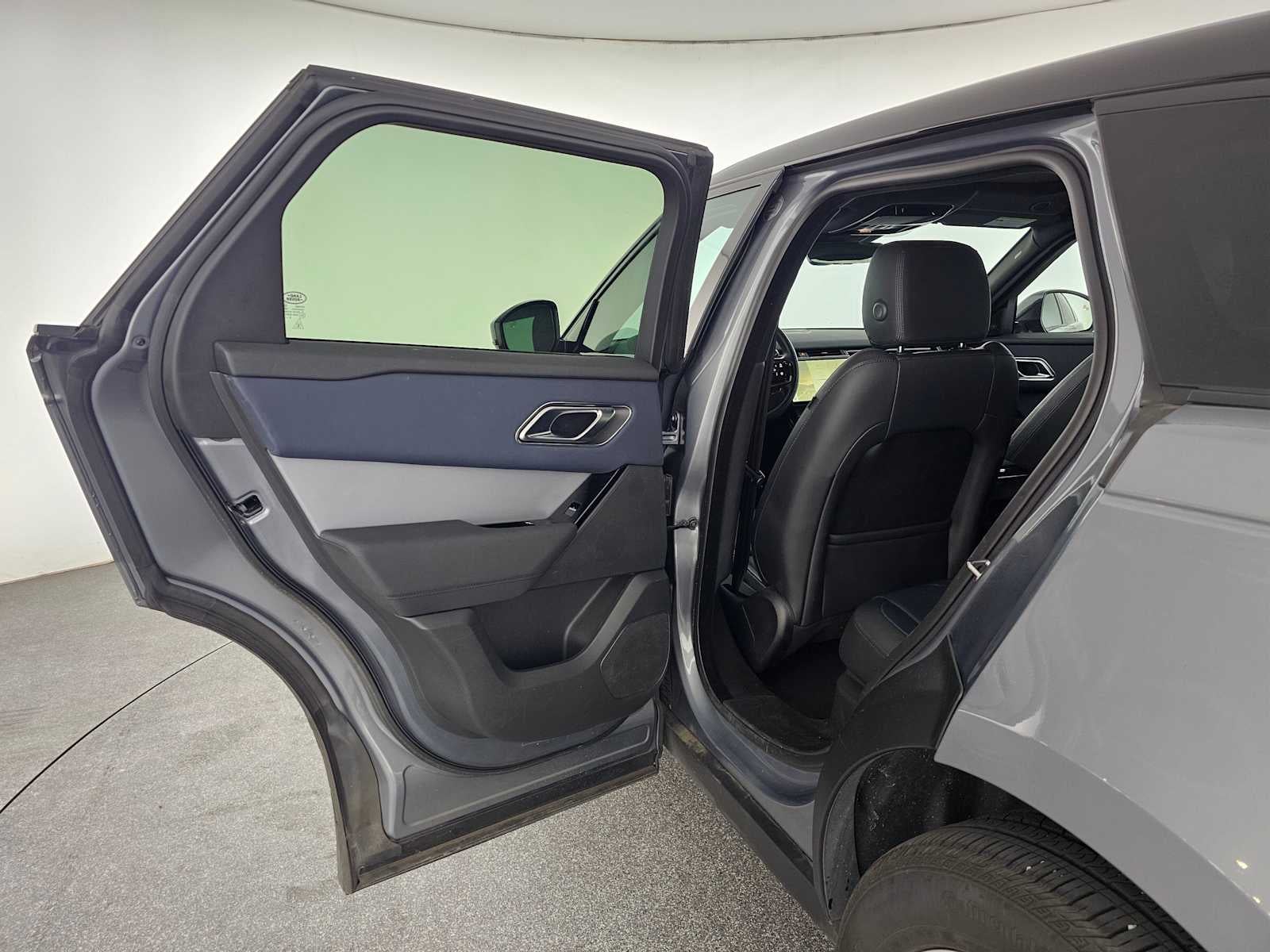 2025 Land Rover Range Rover Velar S