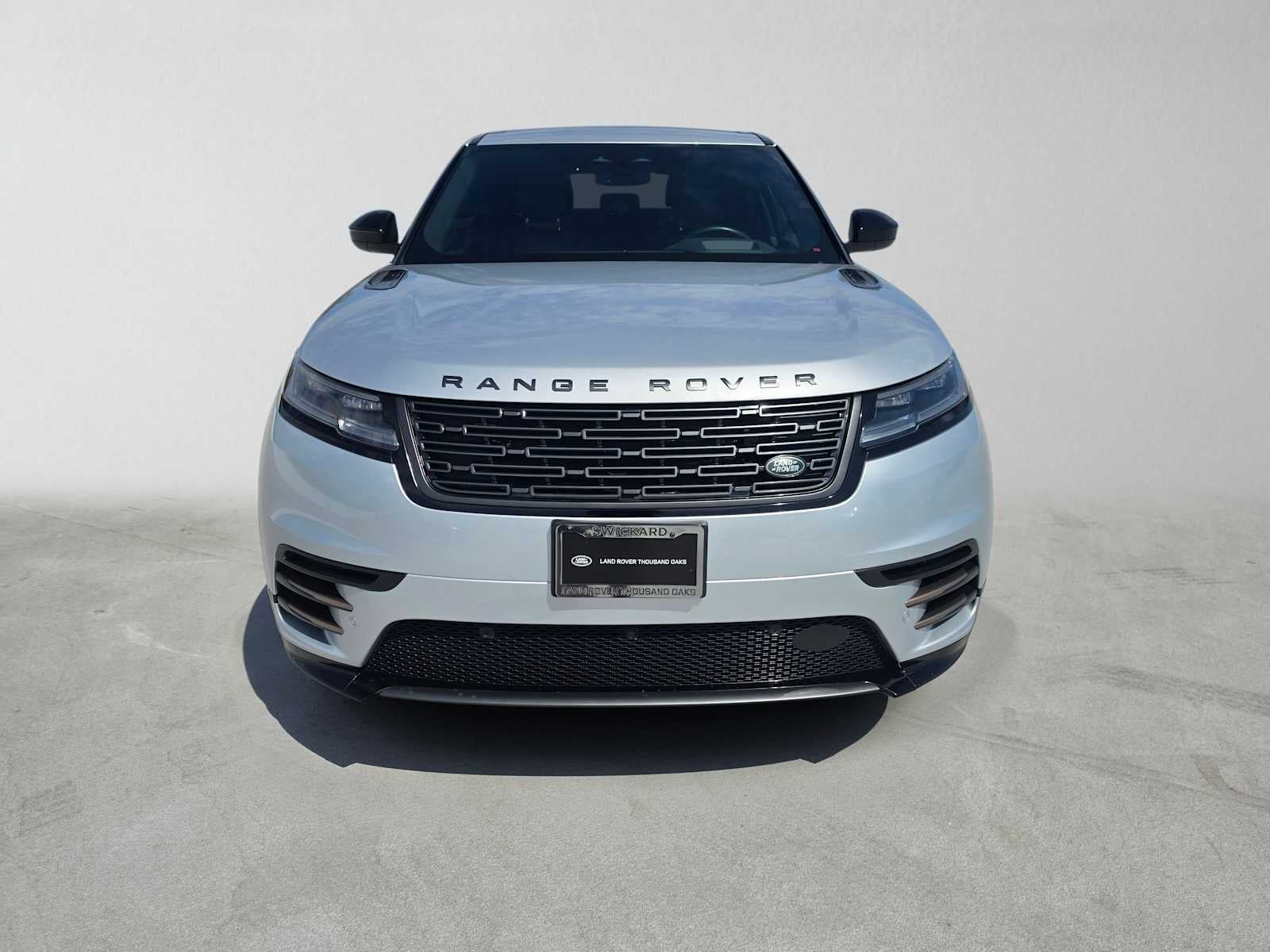 2024 Land Rover Range Rover Velar Dynamic SE