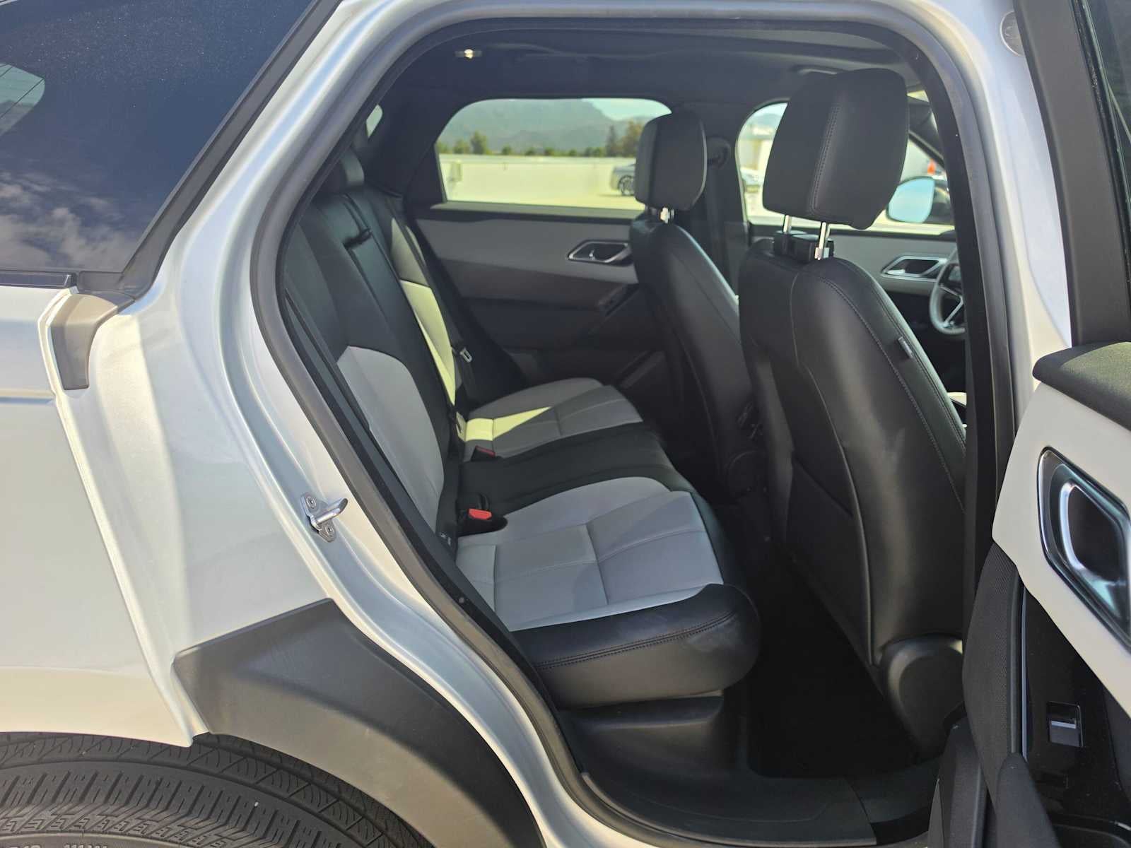 2024 Land Rover Range Rover Velar Dynamic SE