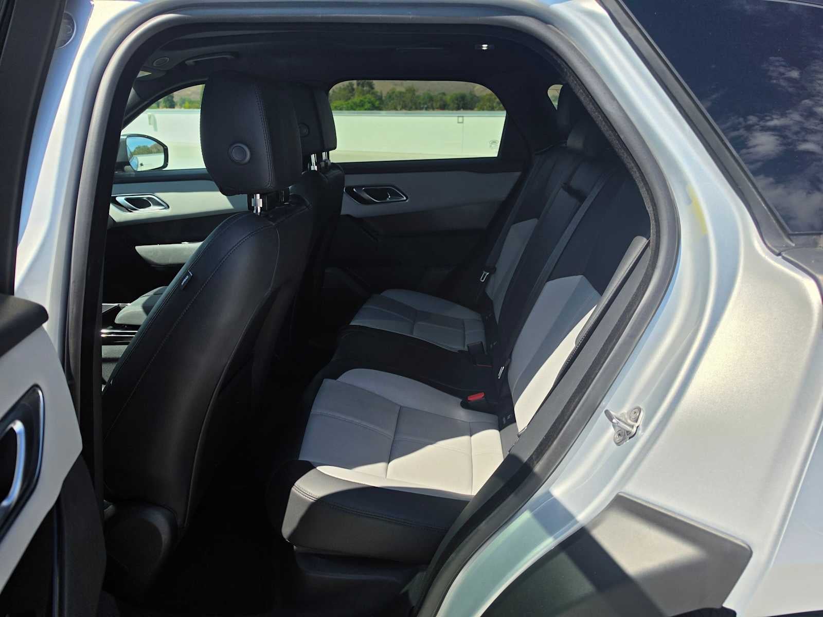 2024 Land Rover Range Rover Velar Dynamic SE