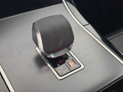 2025 Land Rover Range Rover Velar Dynamic SE