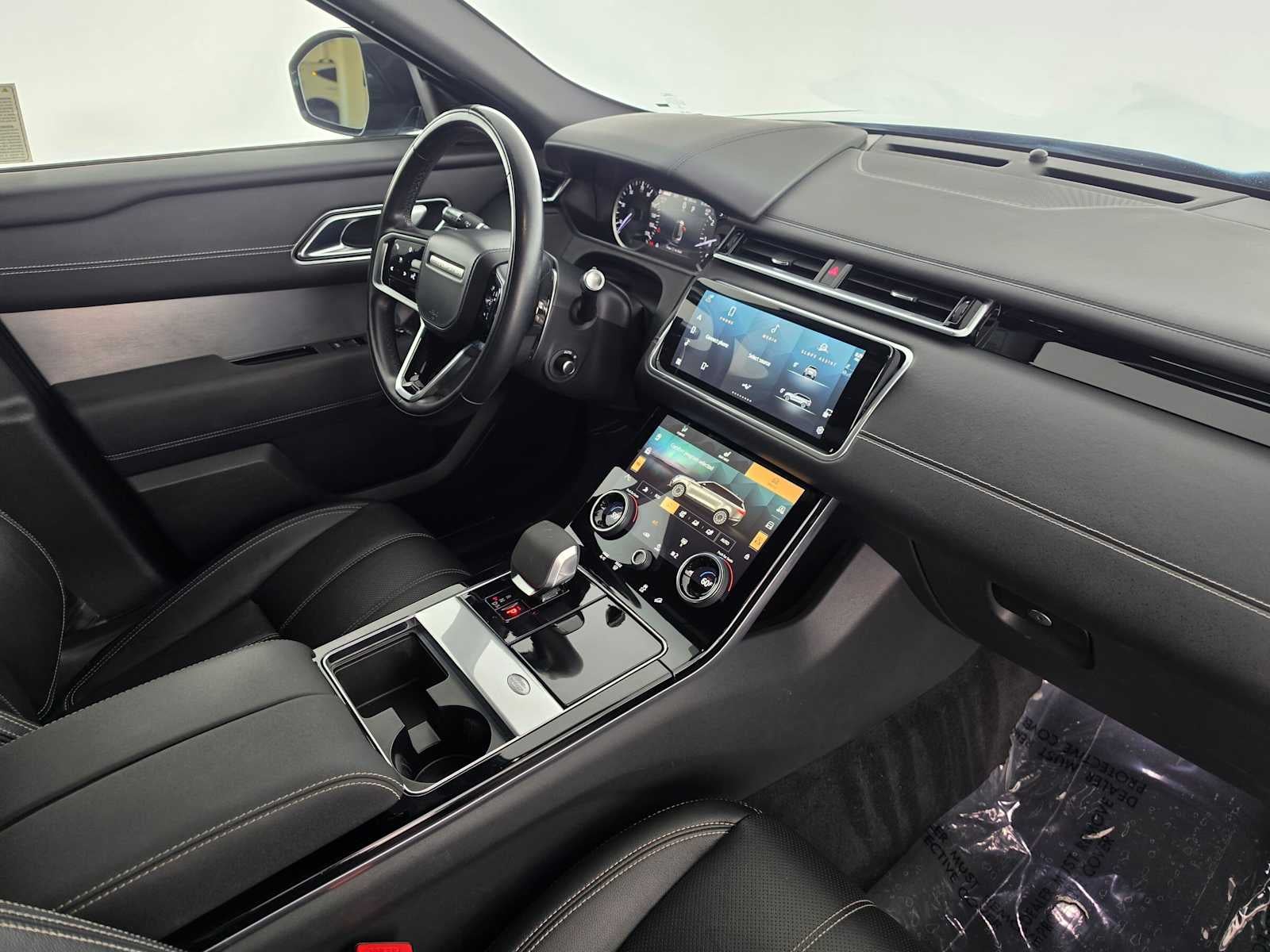 2023 Land Rover Range Rover Velar R-Dynamic S