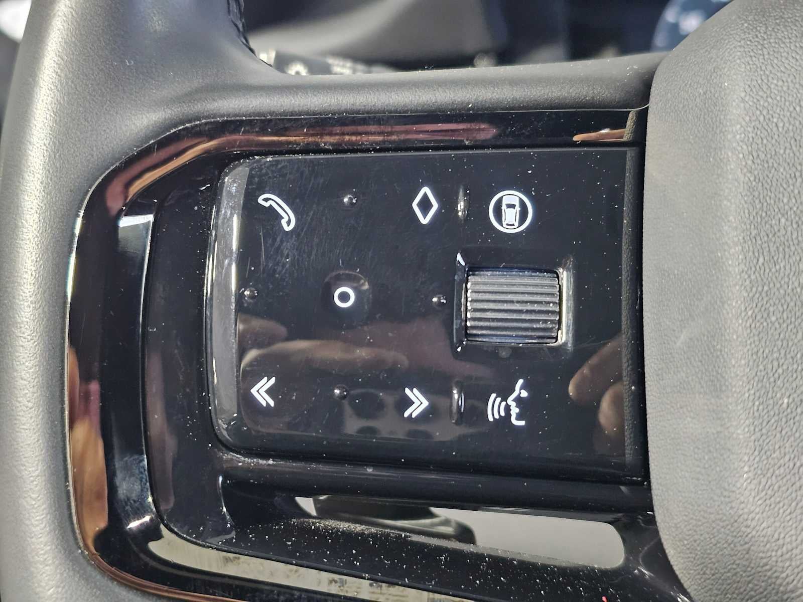 2024 Land Rover Range Rover Evoque Core S