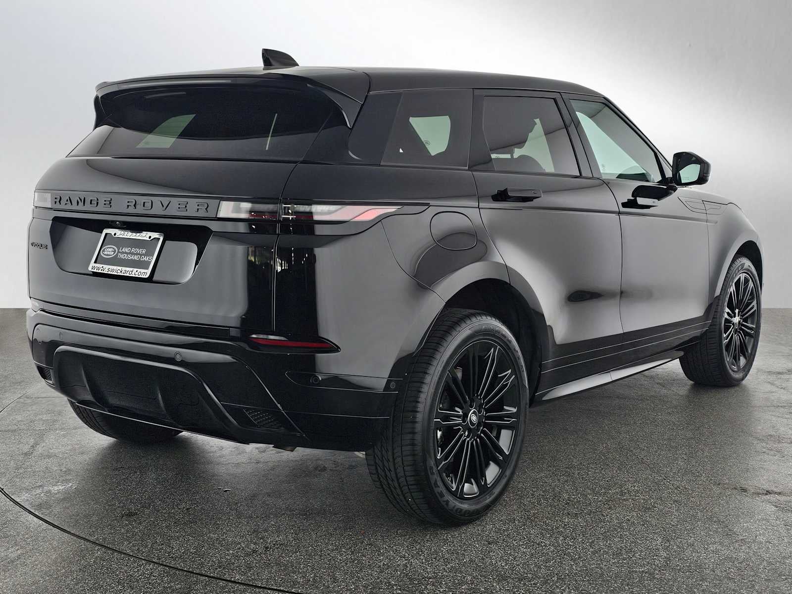 2024 Land Rover Range Rover Evoque Dynamic SE