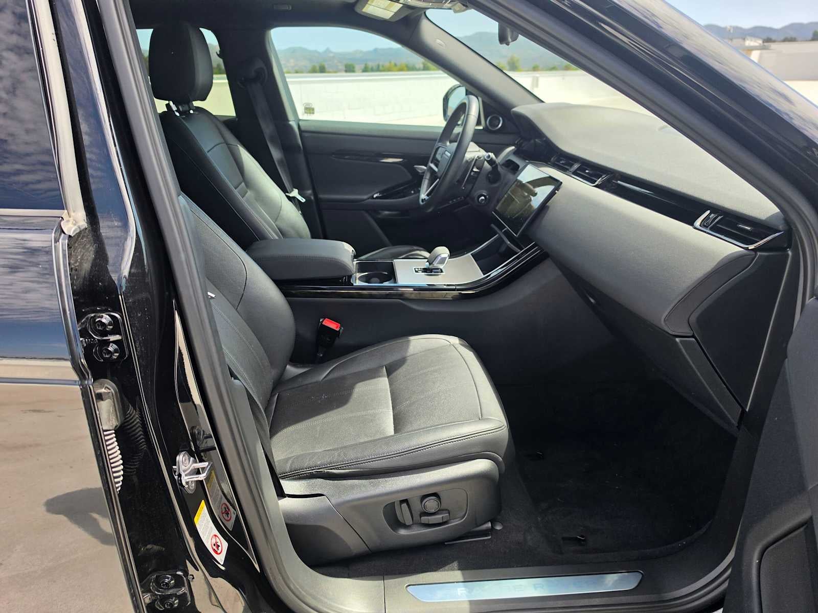 2024 Land Rover Range Rover Evoque Dynamic SE