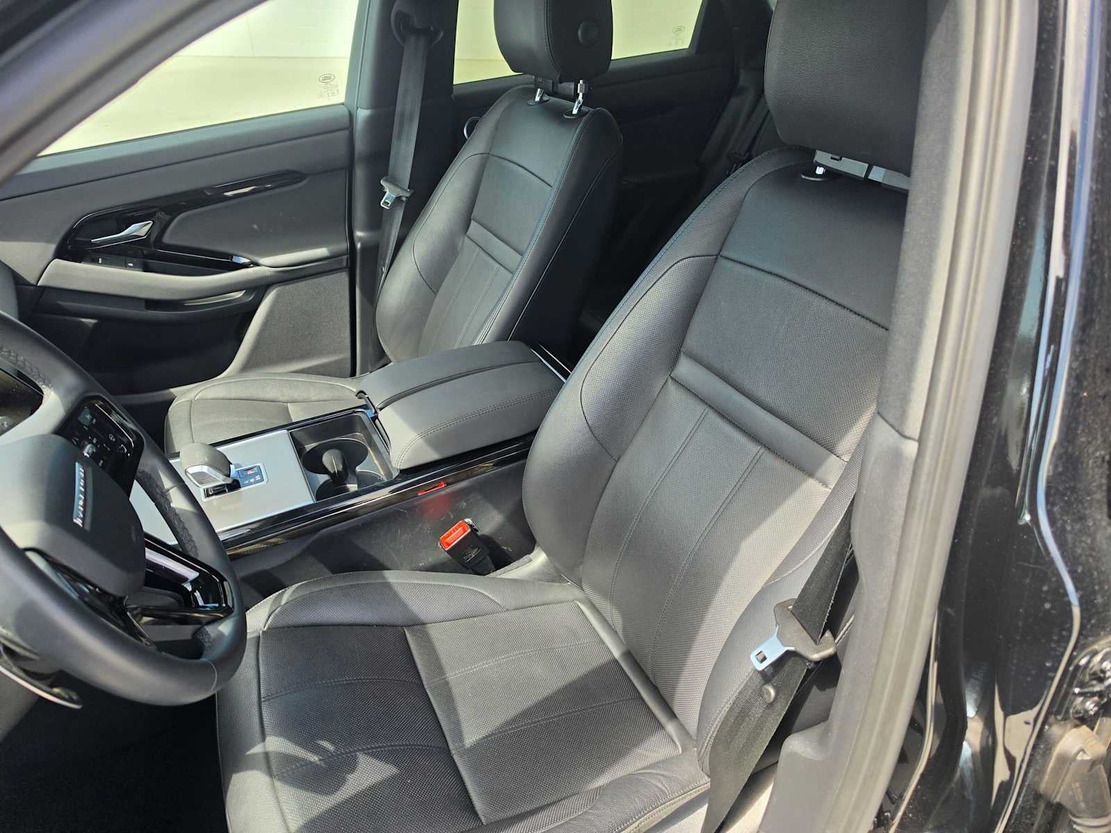 2024 Land Rover Range Rover Evoque Dynamic SE