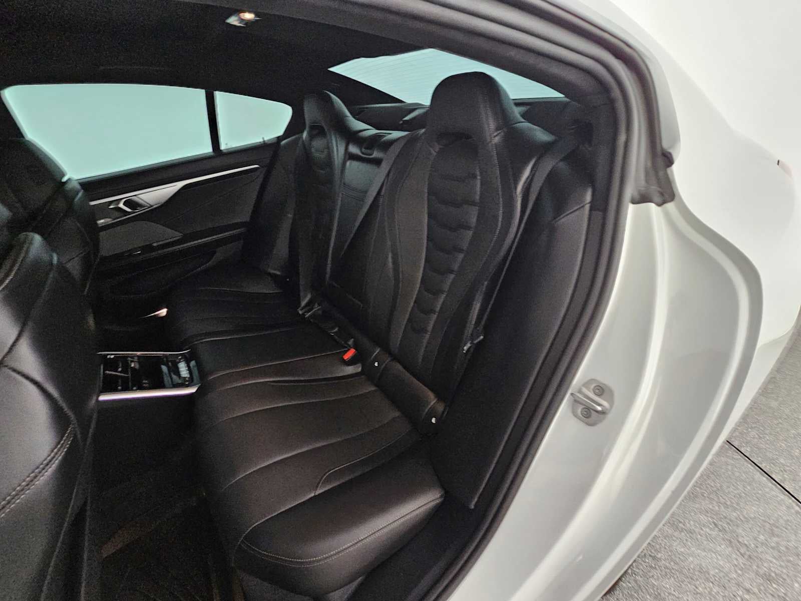 2021 BMW M850i xDrive M850i