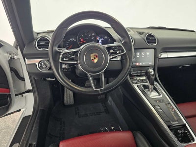 2022 Porsche 718 Cayman T