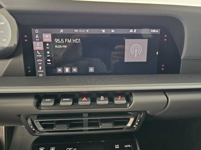 2021 Porsche 911 Carrera