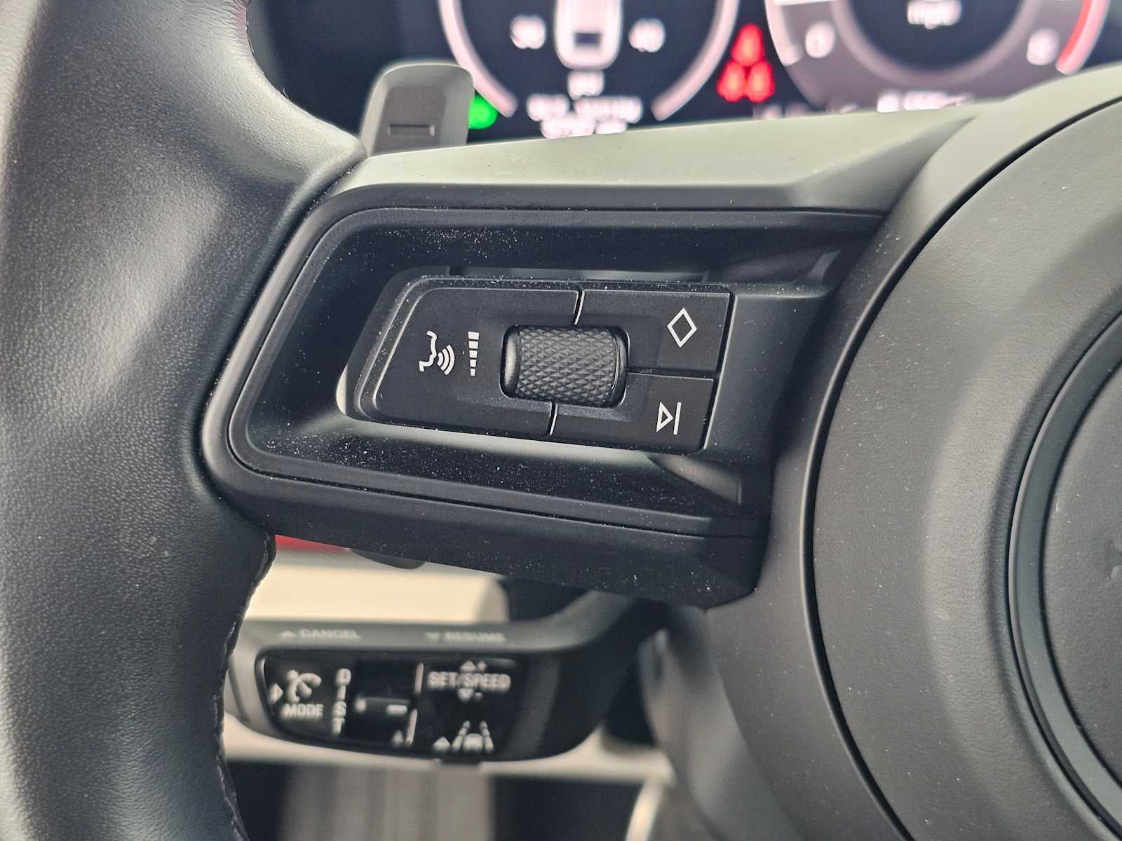 2024 Porsche Panamera 4