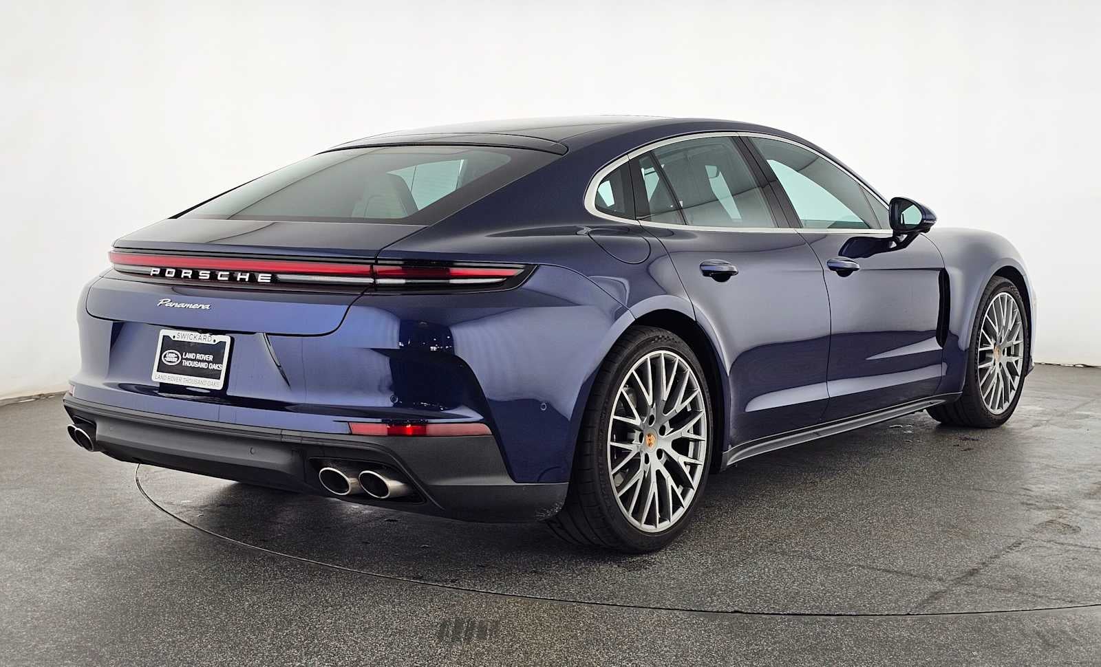 2024 Porsche Panamera 4