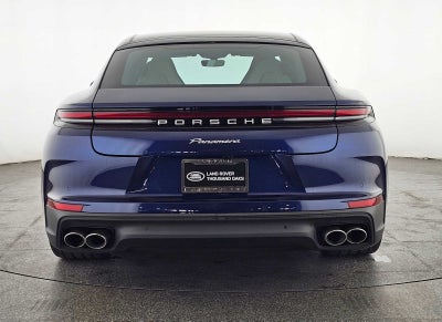 2024 Porsche Panamera 4