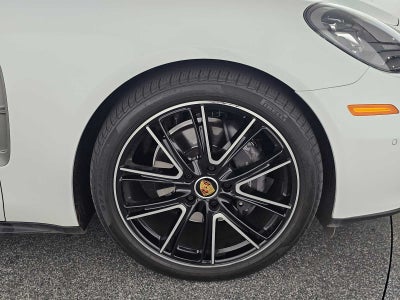 2023 Porsche Panamera Platinum Edition