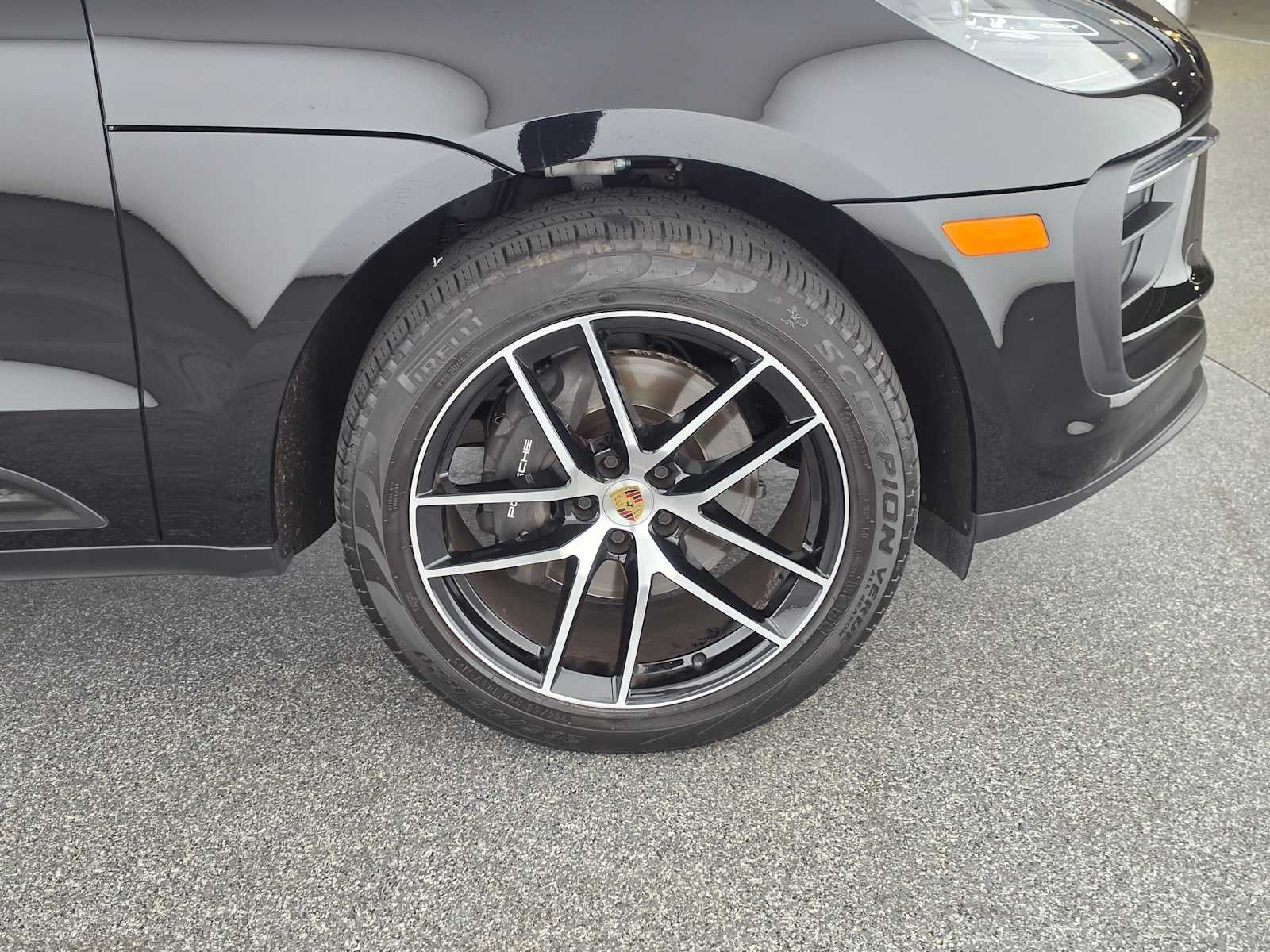 2024 Porsche Macan AWD