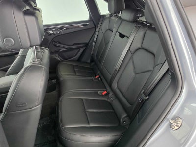 2025 Porsche Macan AWD