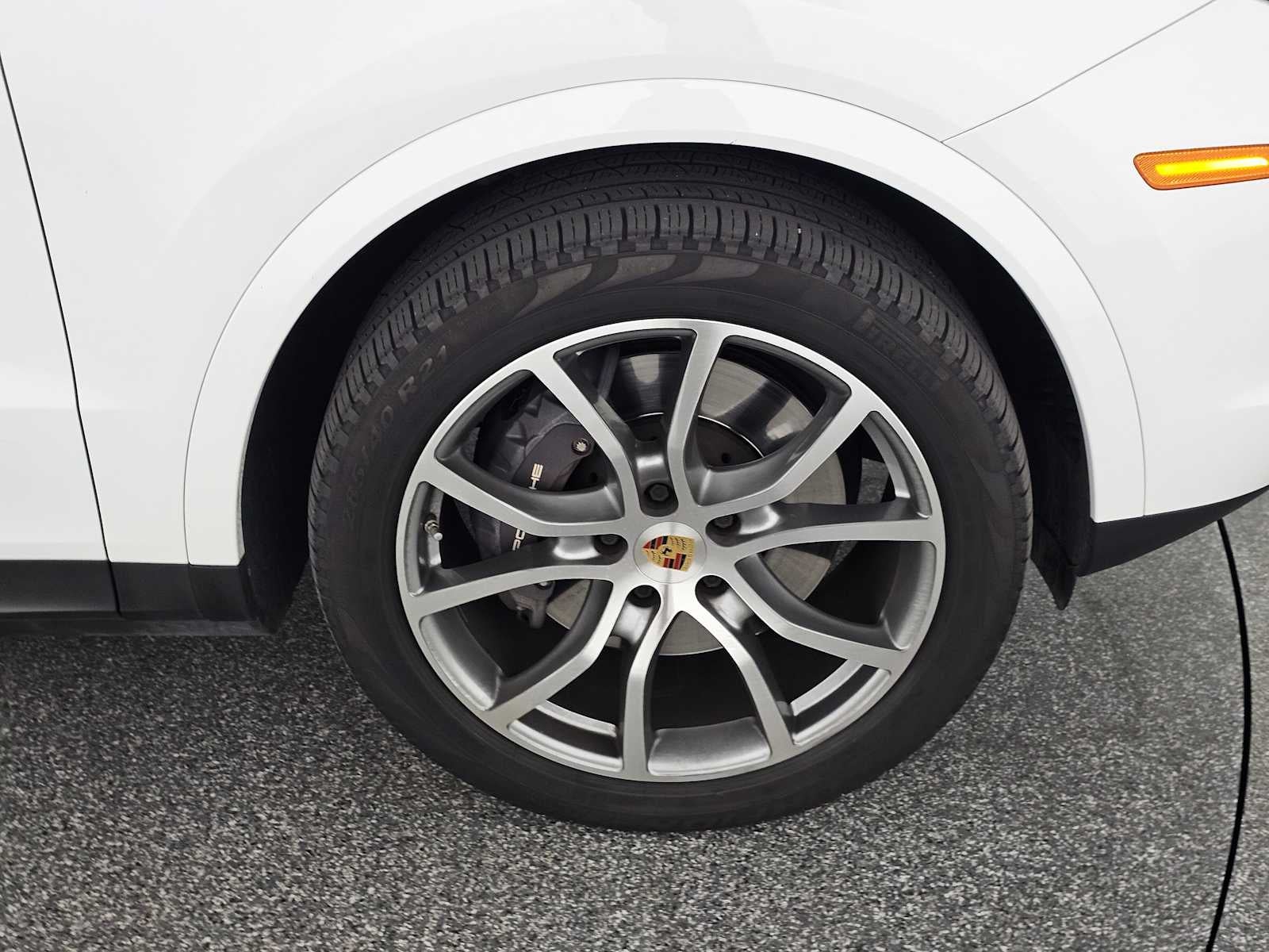 2022 Porsche Cayenne Platinum Edition