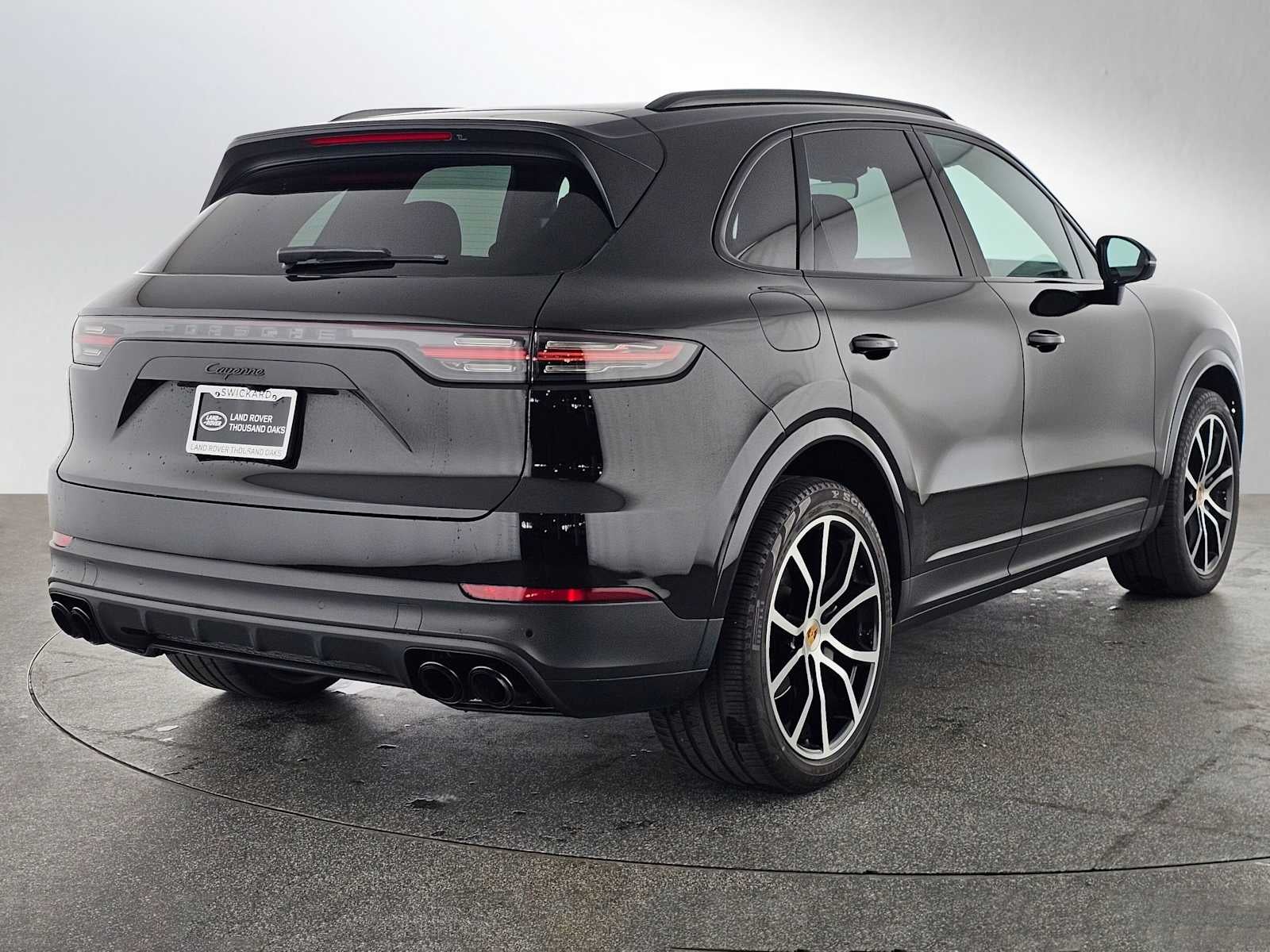 2022 Porsche Cayenne Platinum Edition