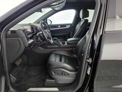 2024 Porsche Cayenne Coupe AWD