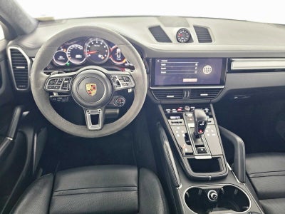 2022 Porsche Cayenne Turbo