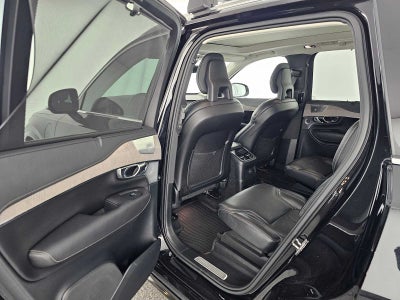 2022 Volvo XC90 Recharge Plug-In Hybrid Inscription