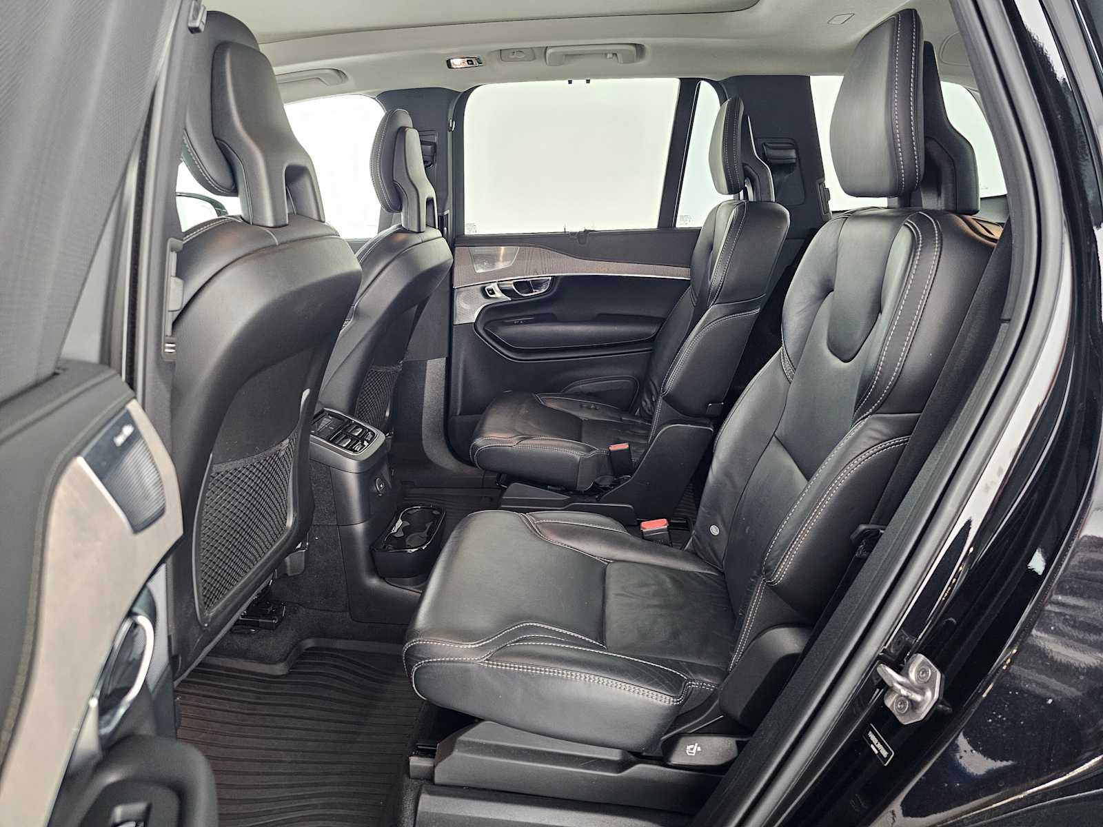 2022 Volvo XC90 Recharge Plug-In Hybrid Inscription