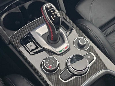 2023 Alfa Romeo Stelvio Estrema