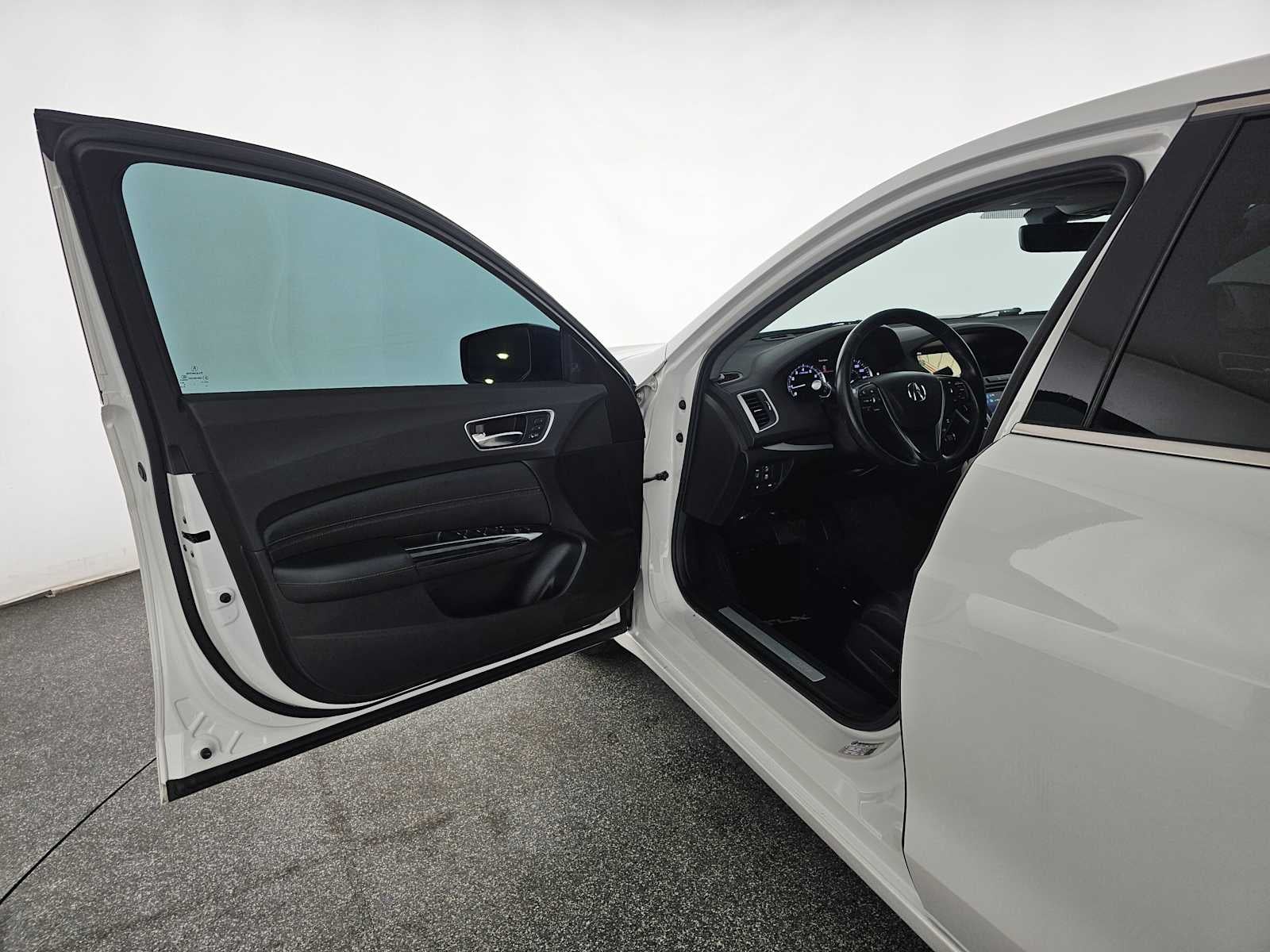 2020 Acura TLX w/Technology Pkg