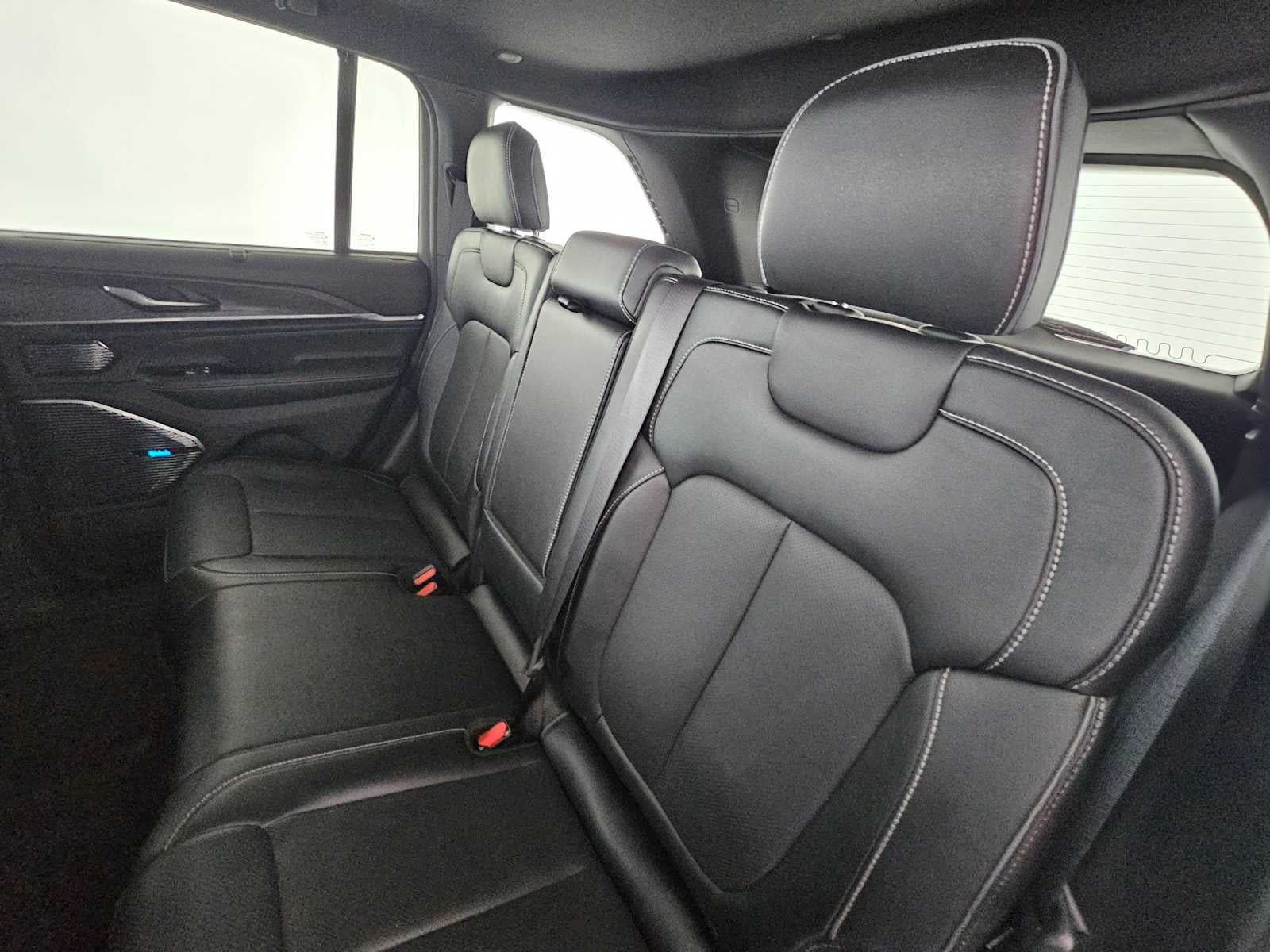 2023 Jeep Grand Cherokee 4xe Overland