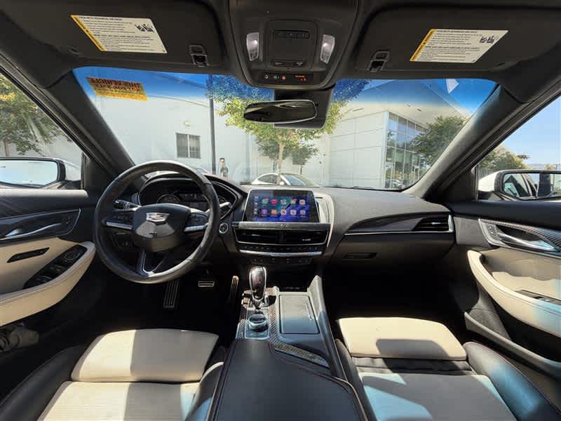 2022 Cadillac CT5 Sport