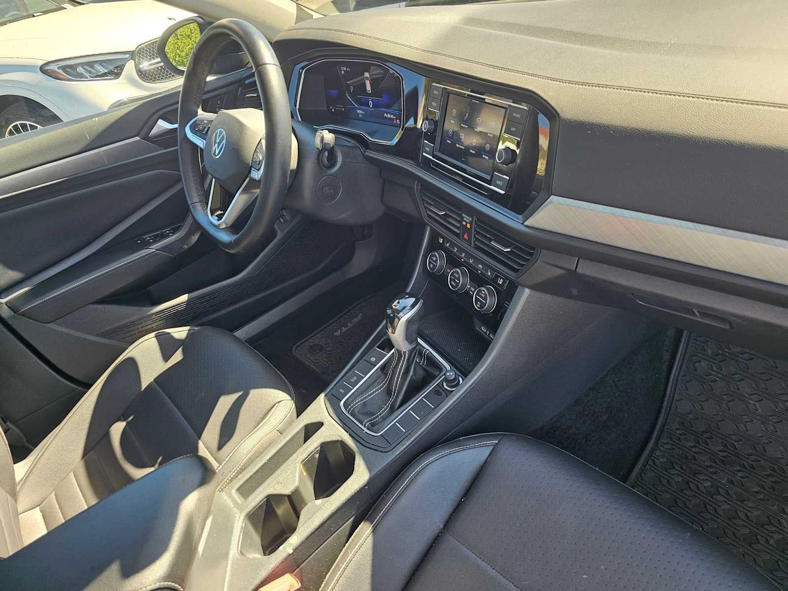 2023 Volkswagen Jetta SE