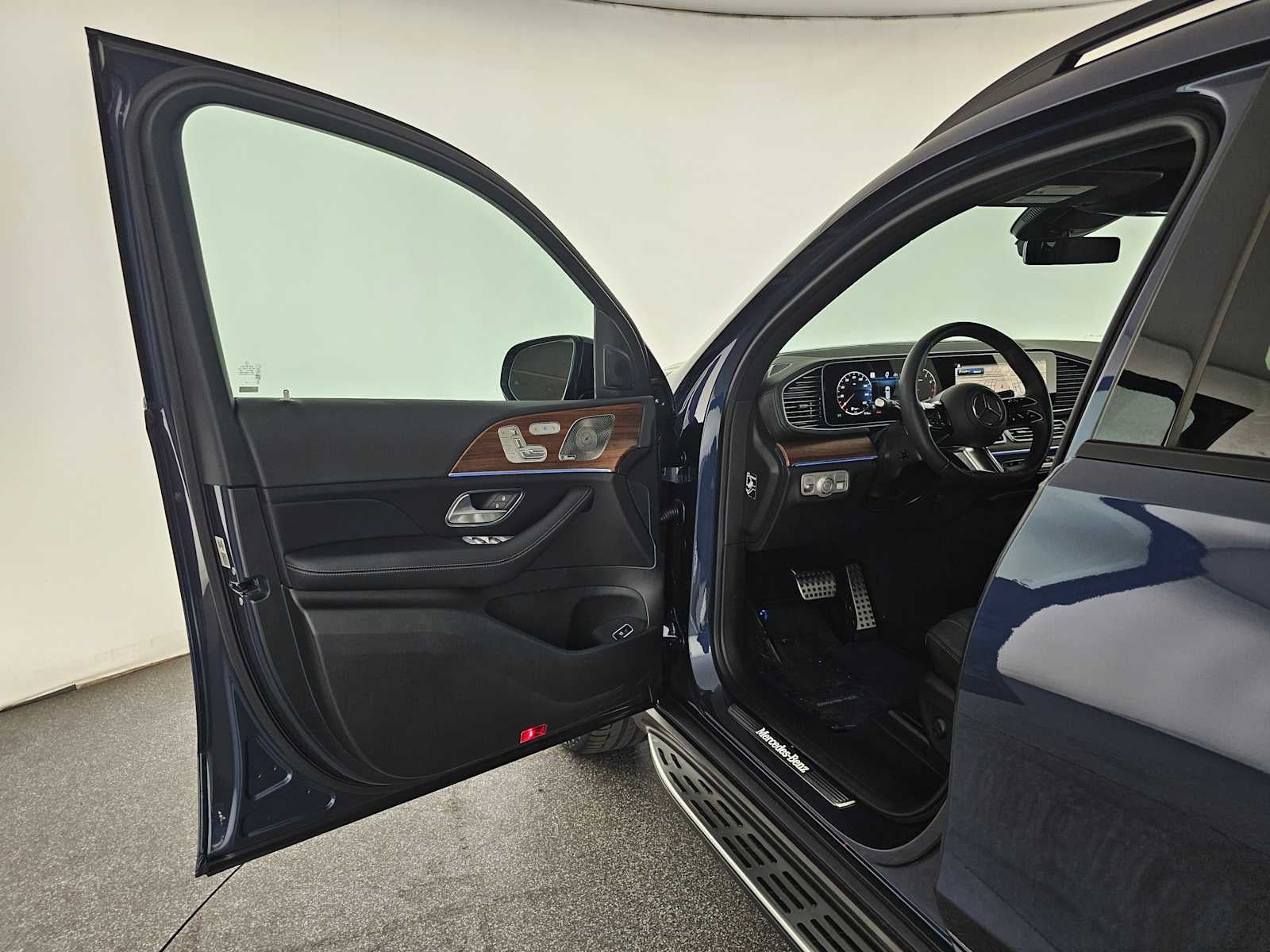 2025 Mercedes-Benz GLS 450 GLS 450