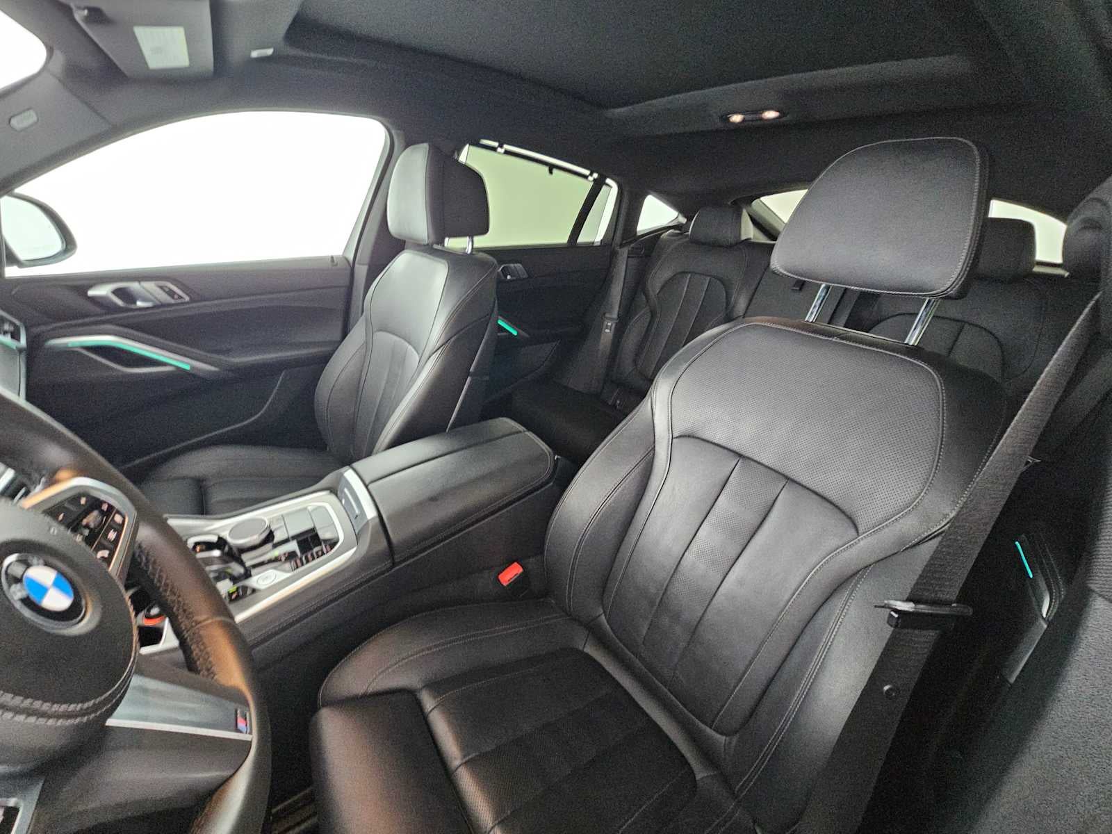 2022 BMW X6 xDrive40i xDrive40i