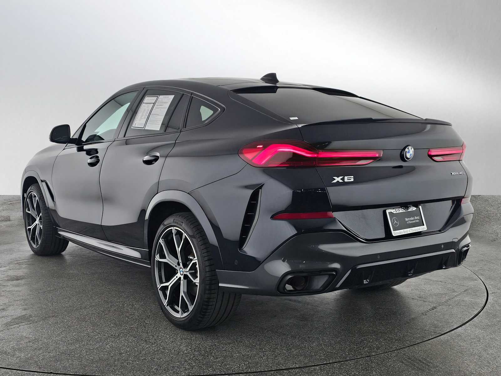 2022 BMW X6 xDrive40i xDrive40i