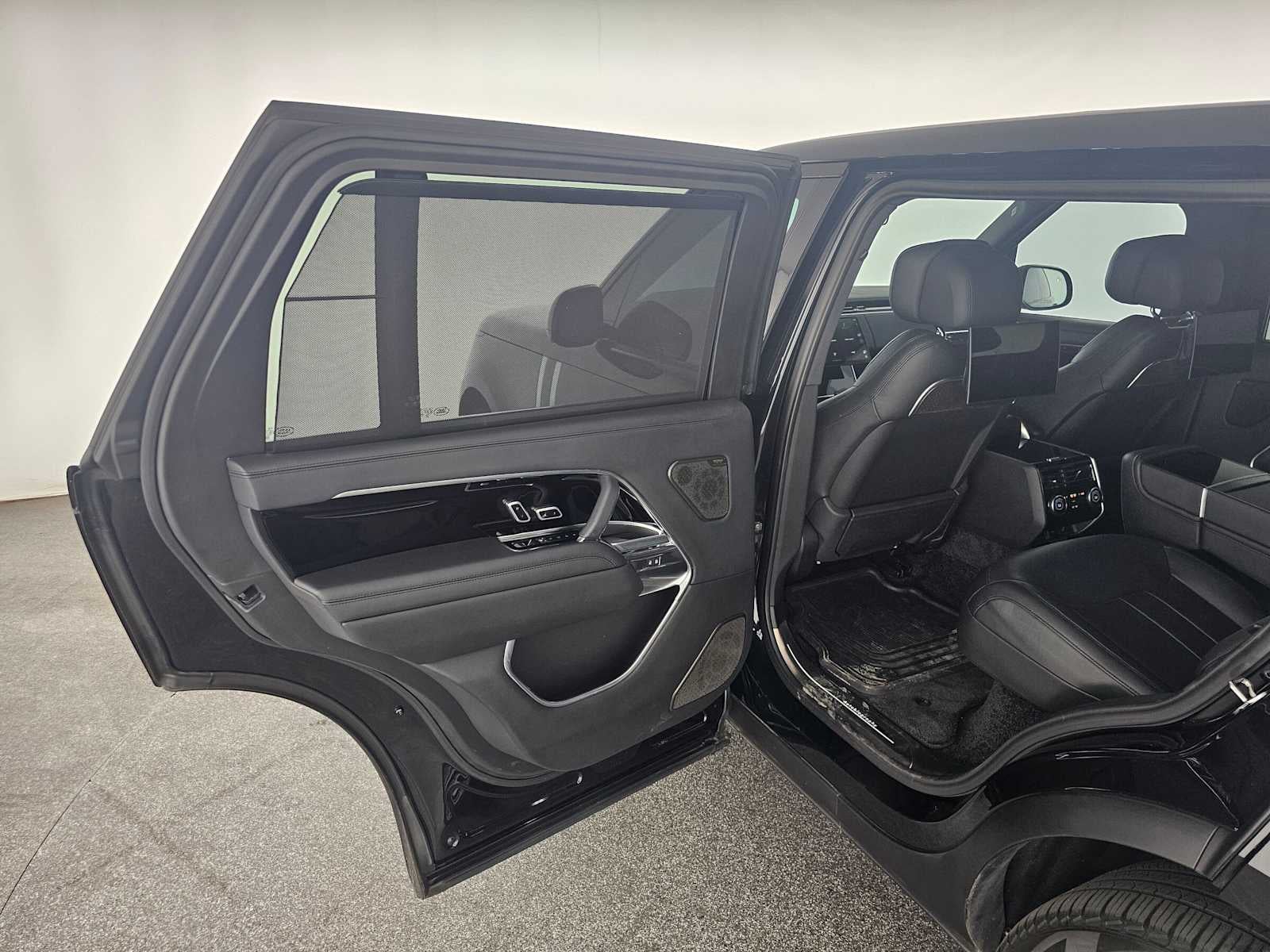 2025 Land Rover Range Rover Autobiography
