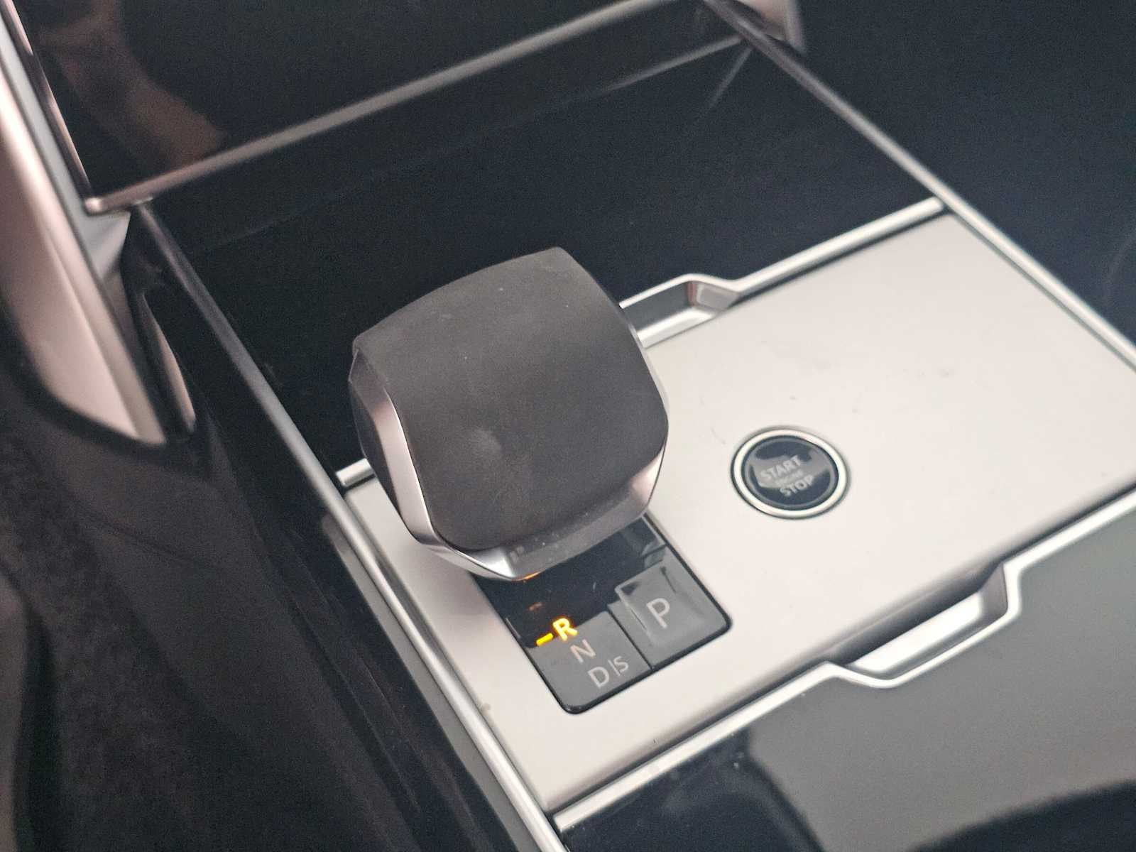 2025 Land Rover Range Rover Autobiography