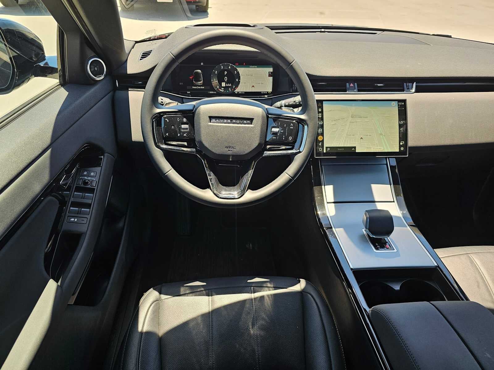 2025 Land Rover Range Rover Evoque Core S