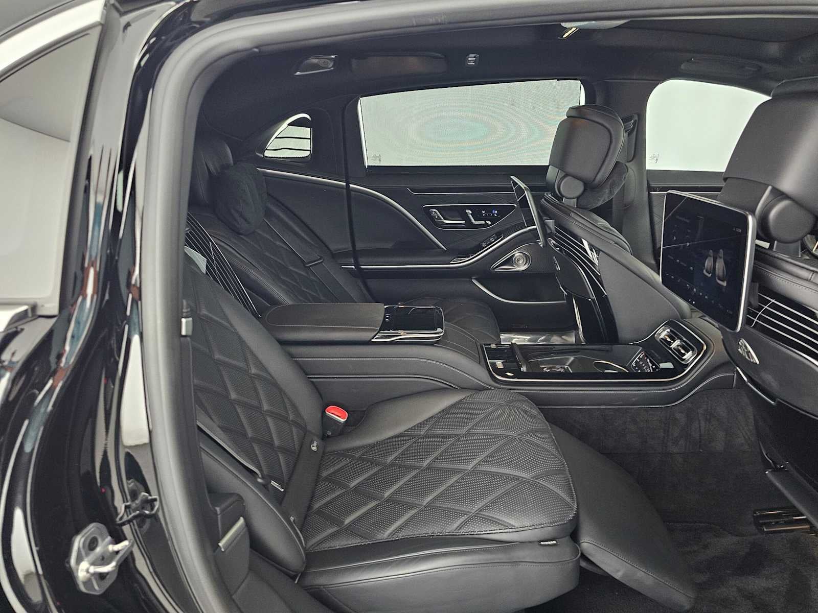 2024 Mercedes-Benz Maybach S 580 4MATIC® Sedan