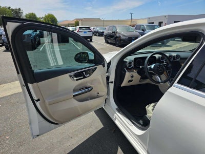 2023 Mercedes-Benz C 300 Sedan