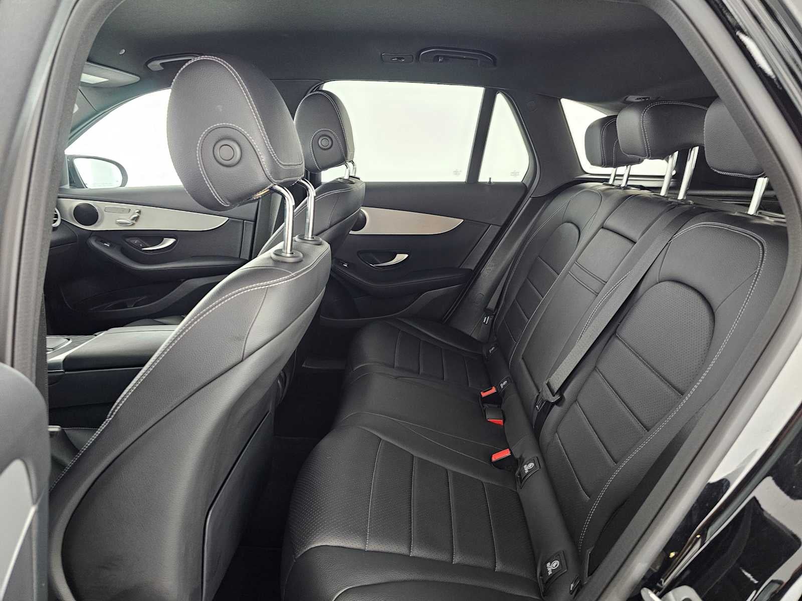 2022 Mercedes-Benz GLC 300 GLC 300