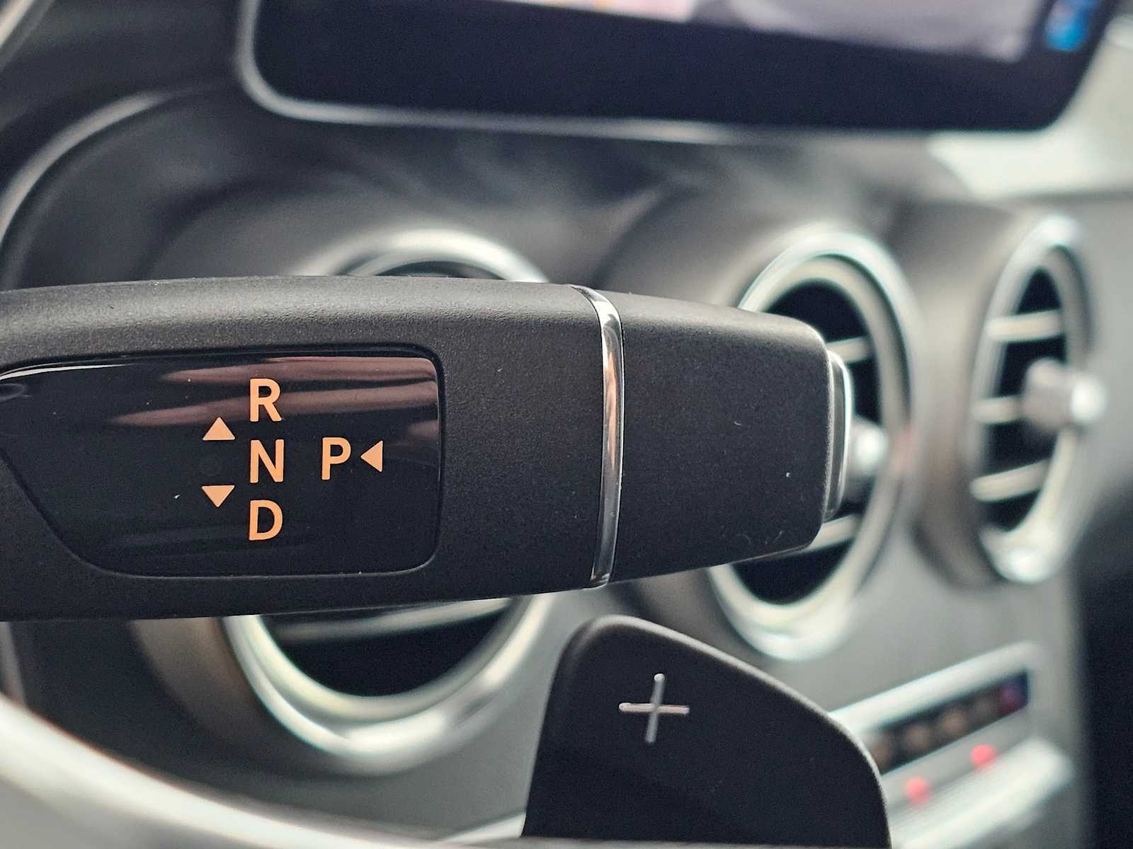 2022 Mercedes-Benz GLC 300 GLC 300