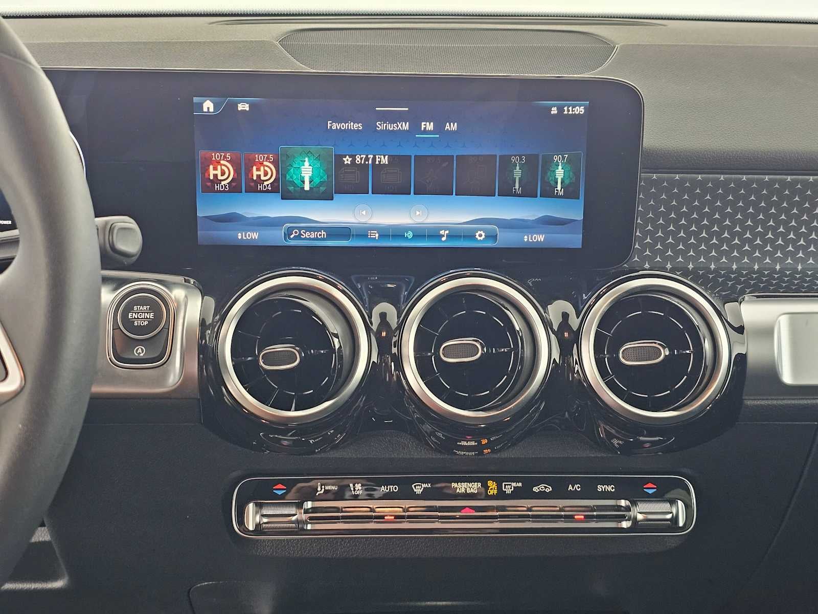 2026 Mercedes-Benz GLB 250 SUV