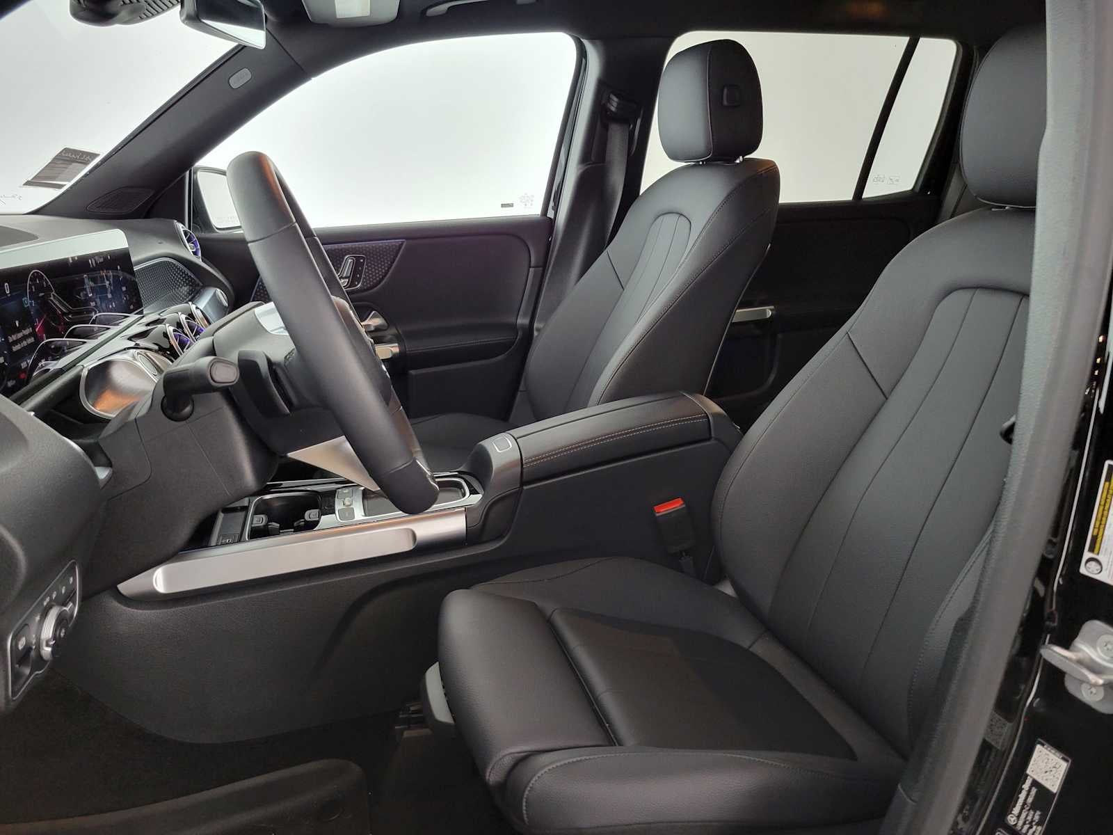 2026 Mercedes-Benz GLB 250 SUV