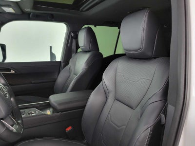 2026 Mercedes-Benz GLB 250 SUV
