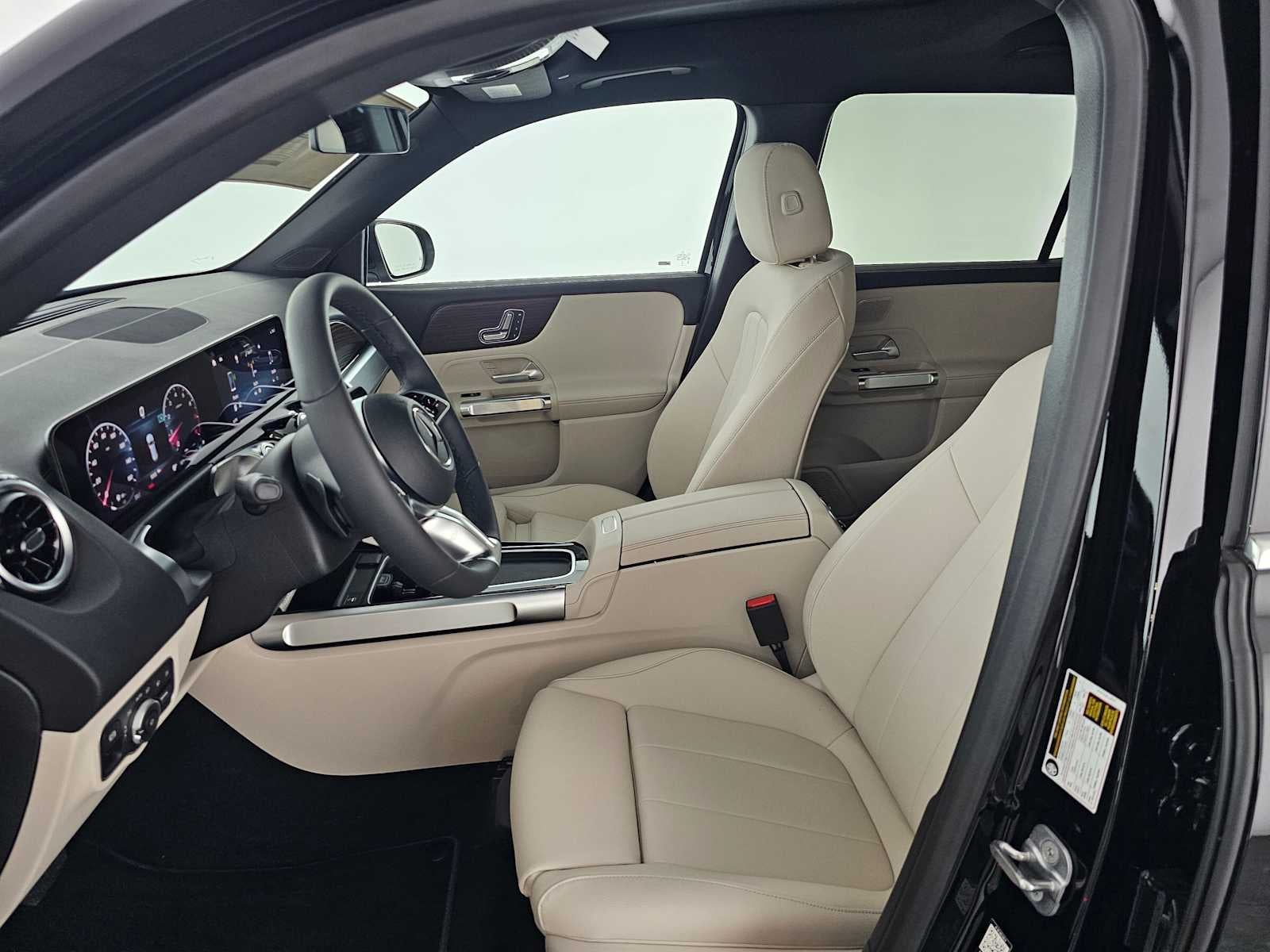 2026 Mercedes-Benz GLB 250 SUV