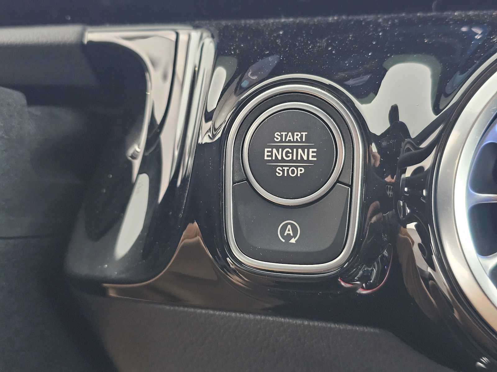 2026 Mercedes-Benz GLA 250 SUV