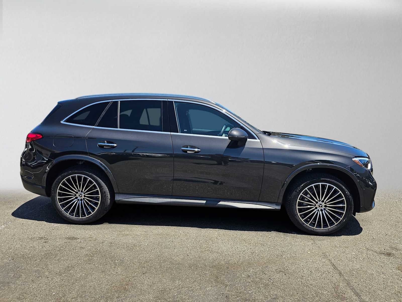 2026 Mercedes-Benz GLC 300 SUV