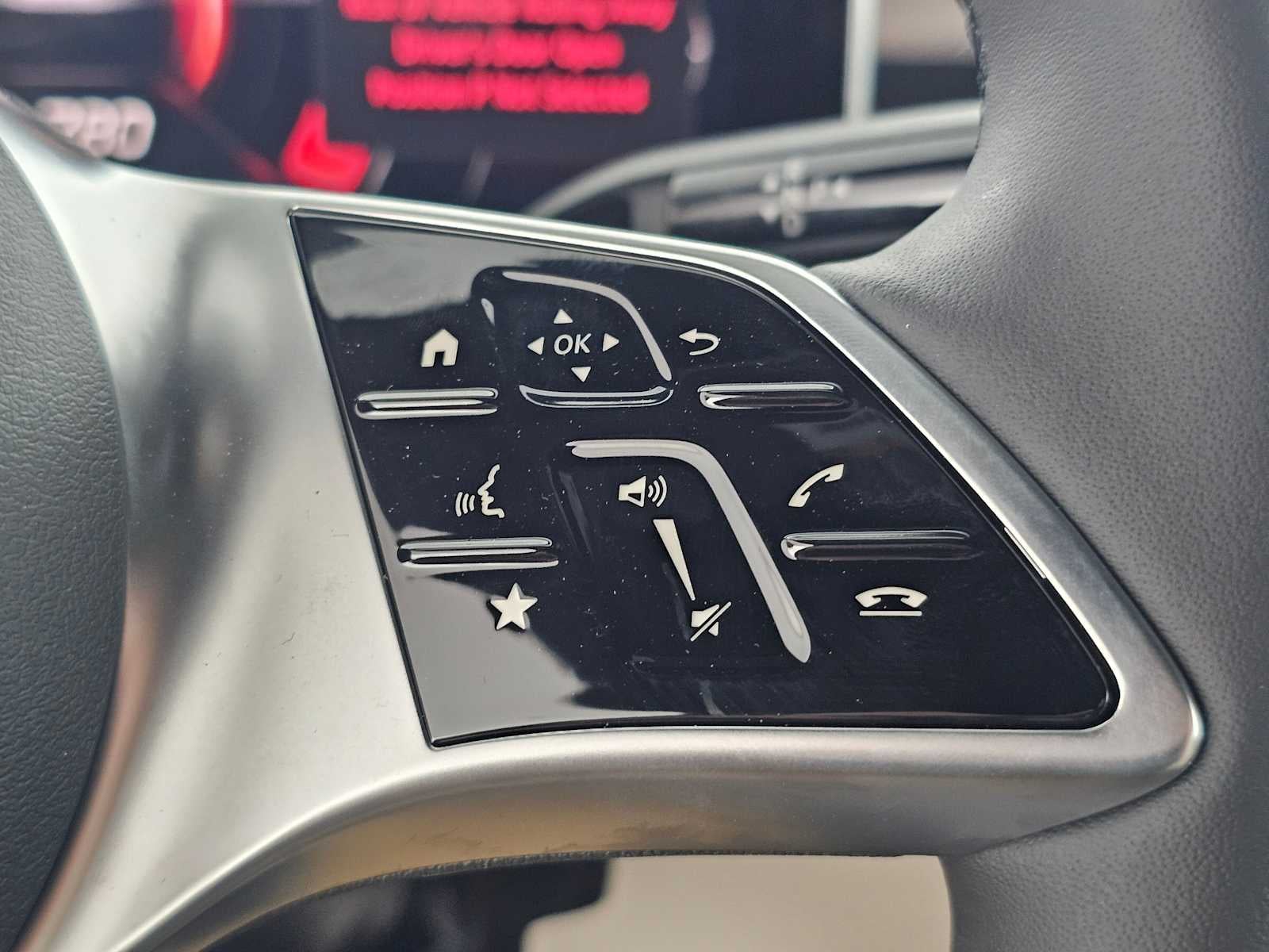 2026 Mercedes-Benz GLC 300 SUV