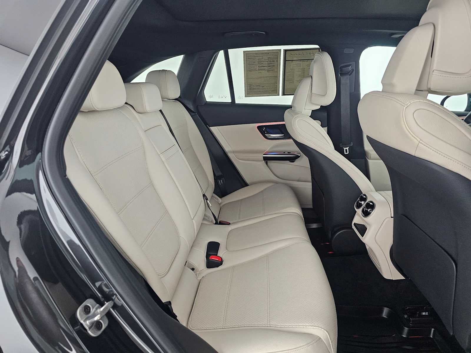 2026 Mercedes-Benz GLC 300 SUV