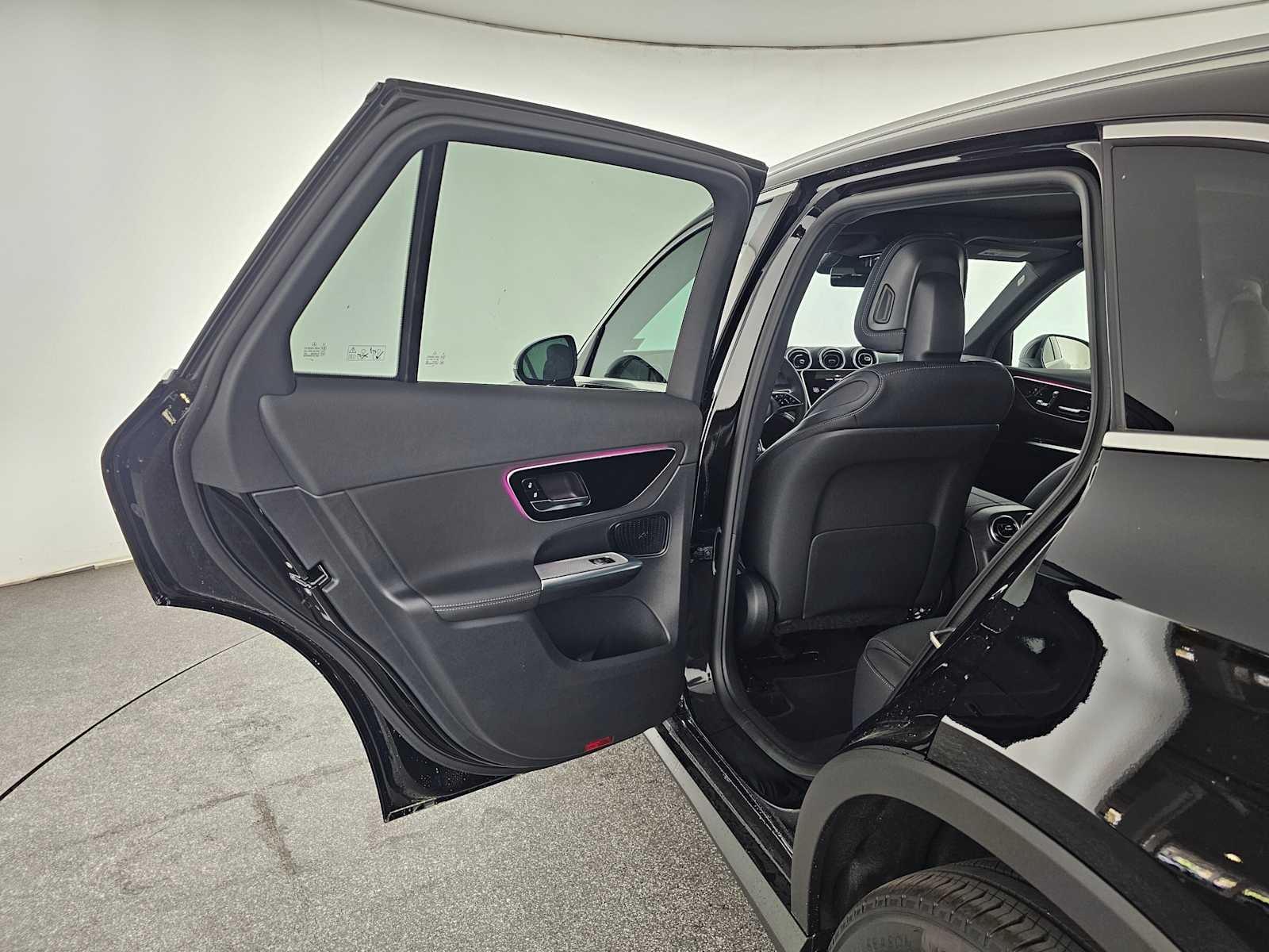 2026 Mercedes-Benz GLC 300 SUV