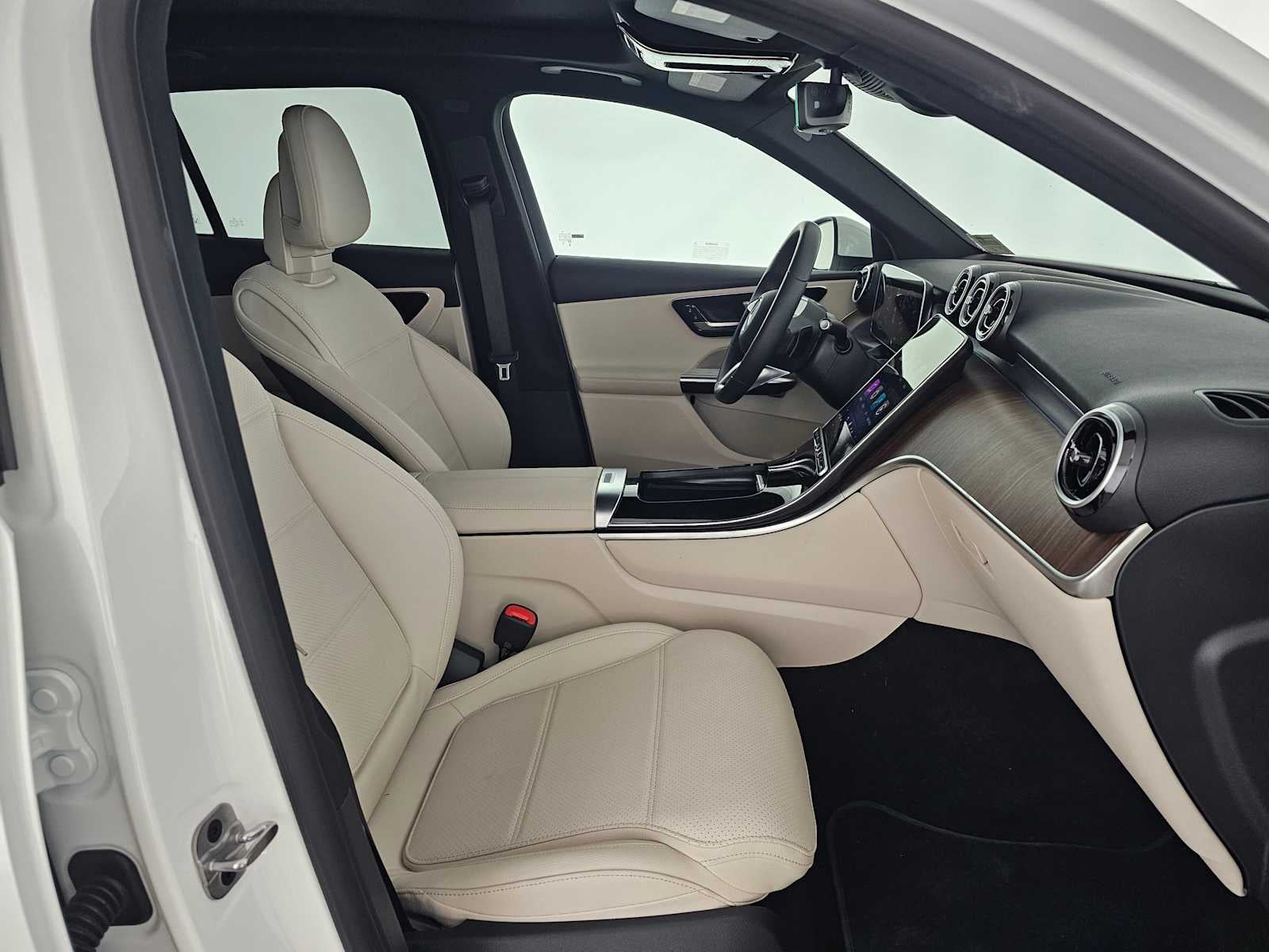 2026 Mercedes-Benz GLC 300 SUV